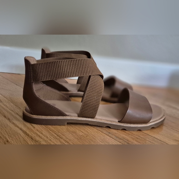 NEW Sorel Women's 10 Ella III Velvet Tan Gum 2 Sandals NIB - Picture 5 of 11